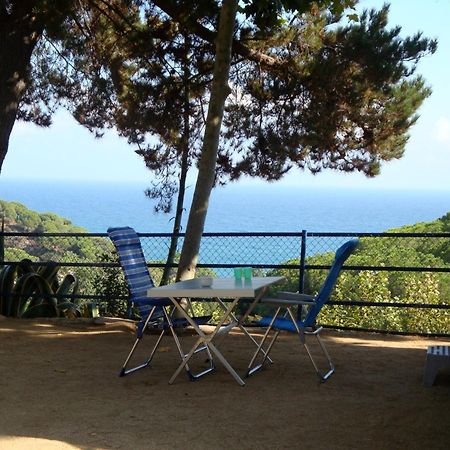Camping Roca Grossa Calella Exterior foto
