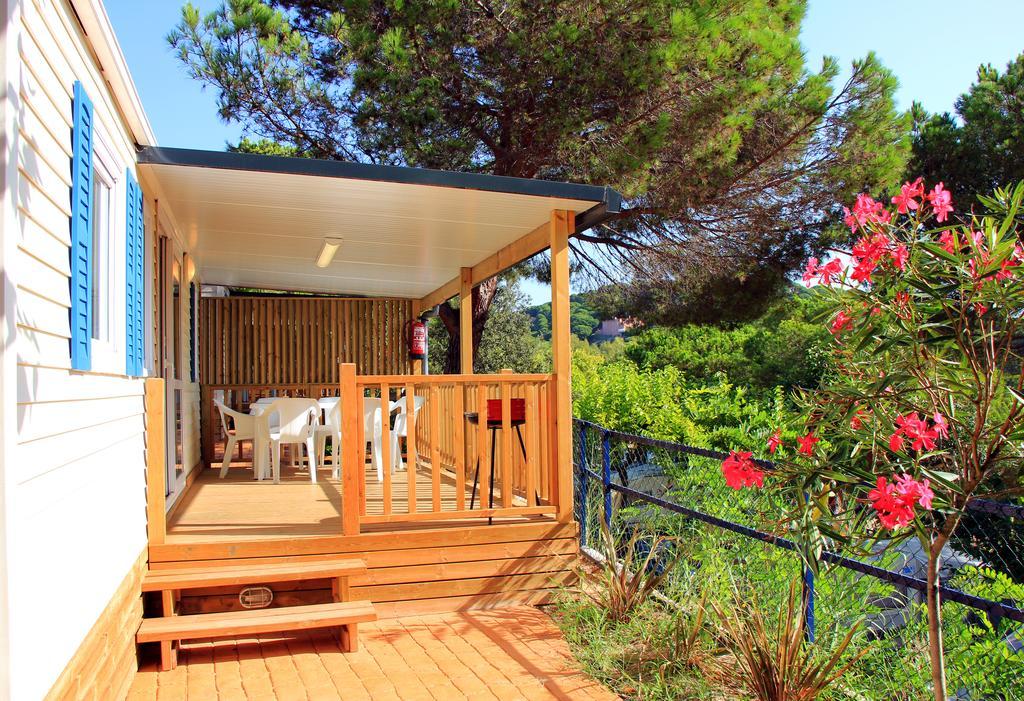 Camping Roca Grossa Calella Quarto foto