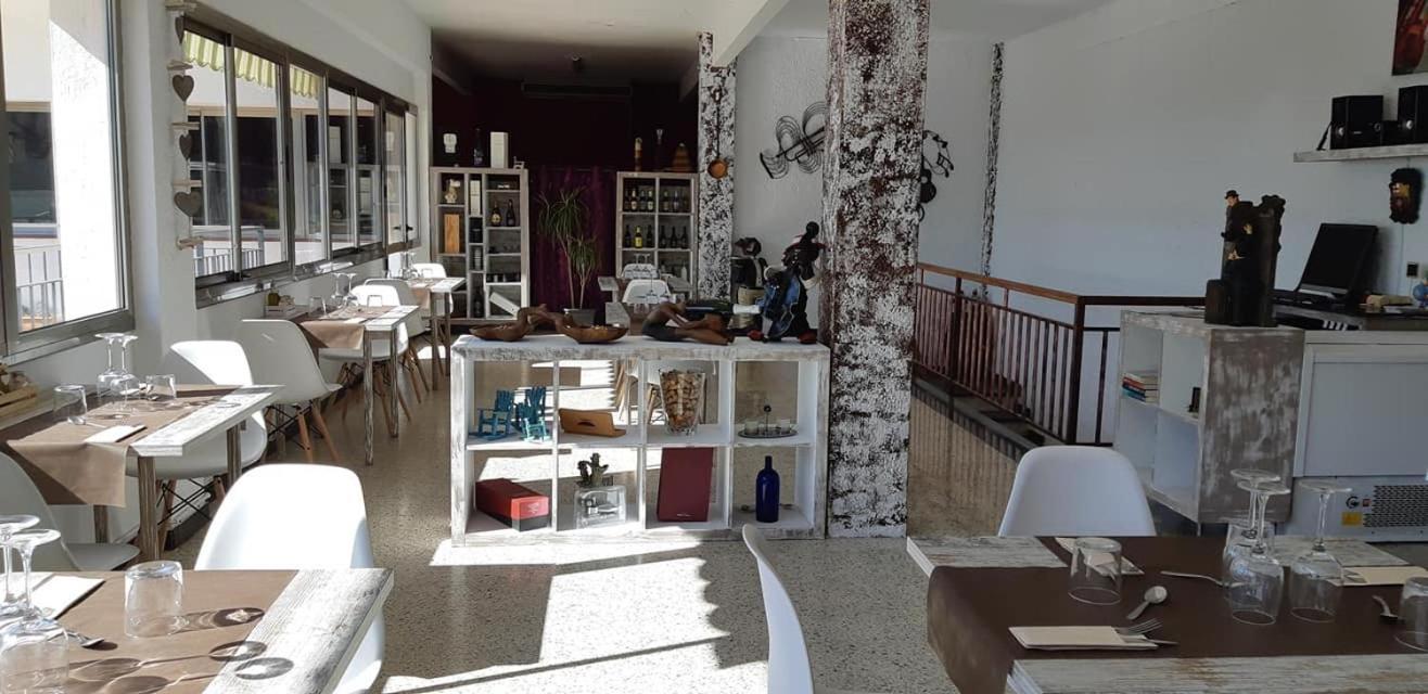 Camping Roca Grossa Calella Exterior foto