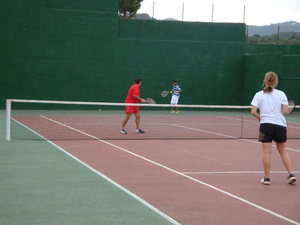 Camping Roca Grossa Calella Exterior foto