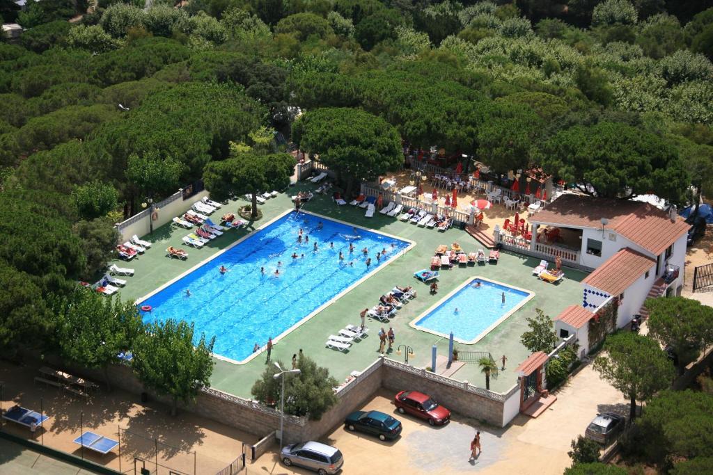 Camping Roca Grossa Calella Exterior foto