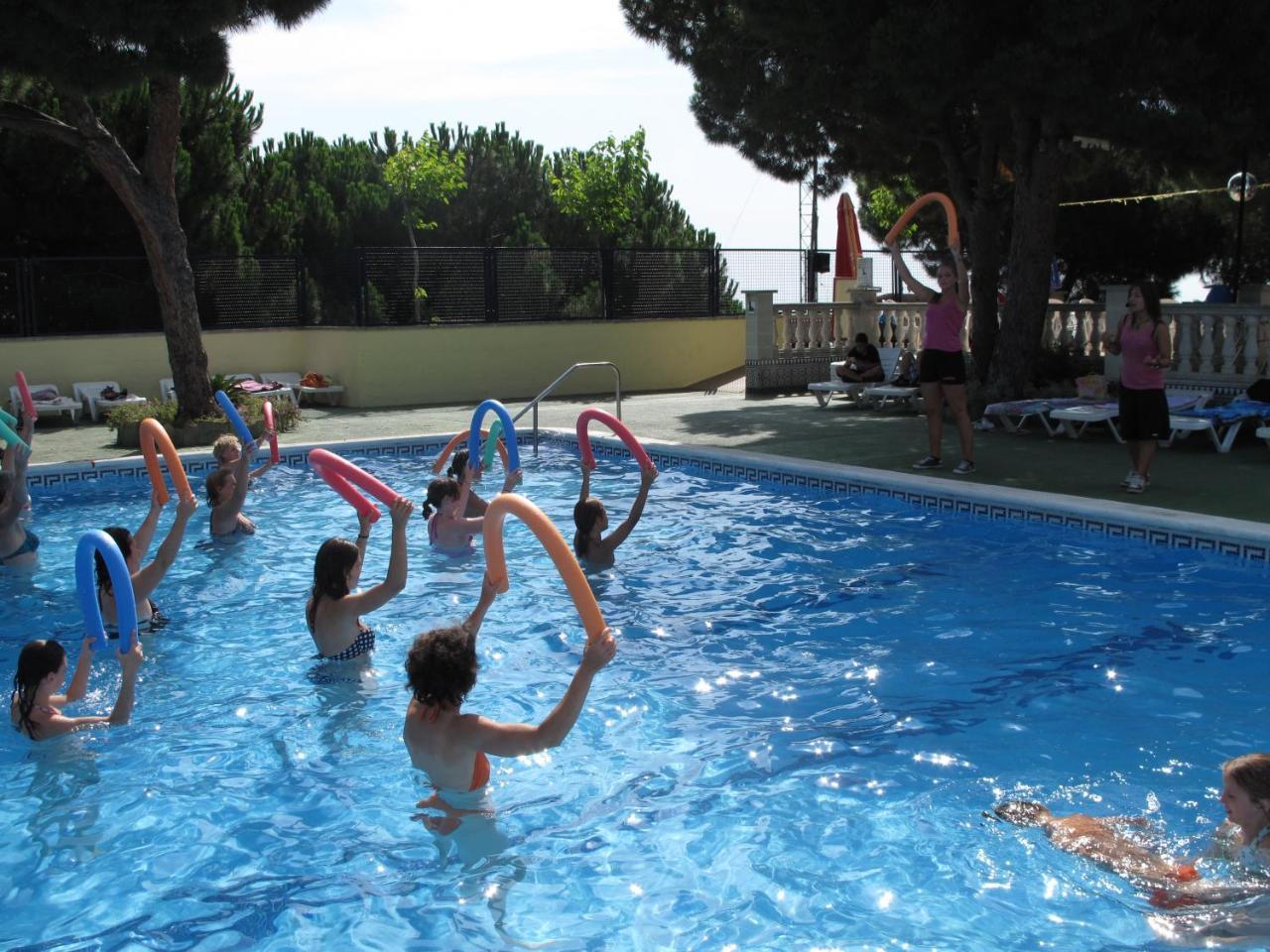 Camping Roca Grossa Calella Exterior foto